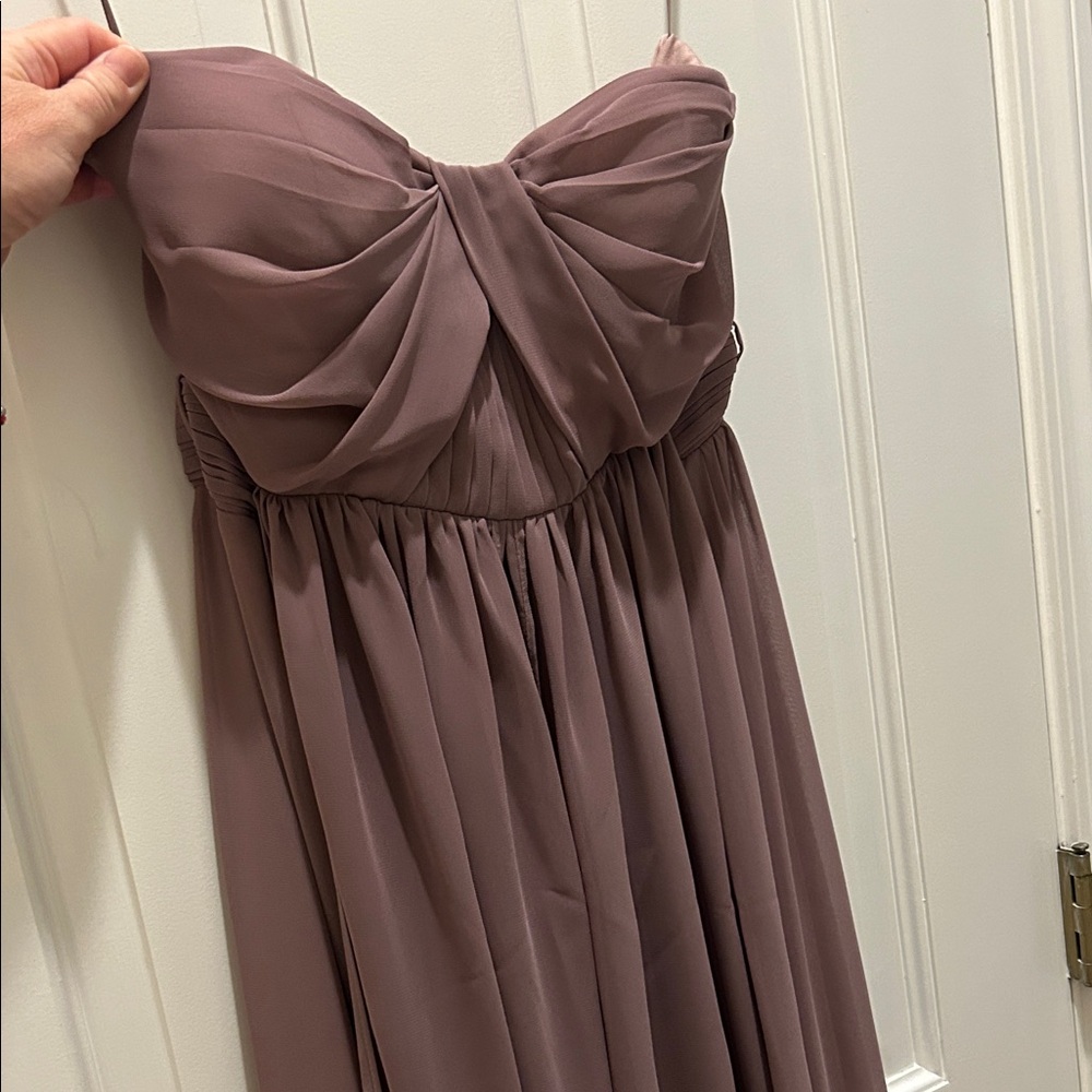 Chic Strapless Dress in Dusty Rose